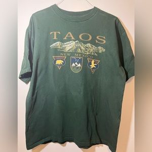 Taos New Mexico vintage Tshirt